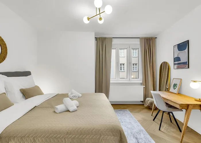 Quiet On Dunajska - Up To 6 Guests Bratislava